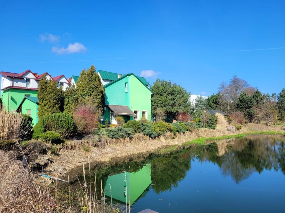 Albert Turystyczne Uslugi Hotelarskie Varšava Exteriér fotografie